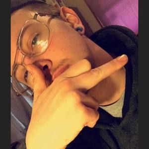 Meet your Posher, Christopher